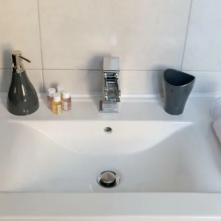 Derin Apartment